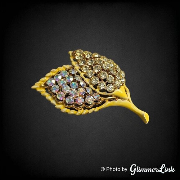 Vintage Aurora Borealis & Light Yellow Rhinestone Enamel Leaves Gold Tone Brooch - Picture 3 of 8
